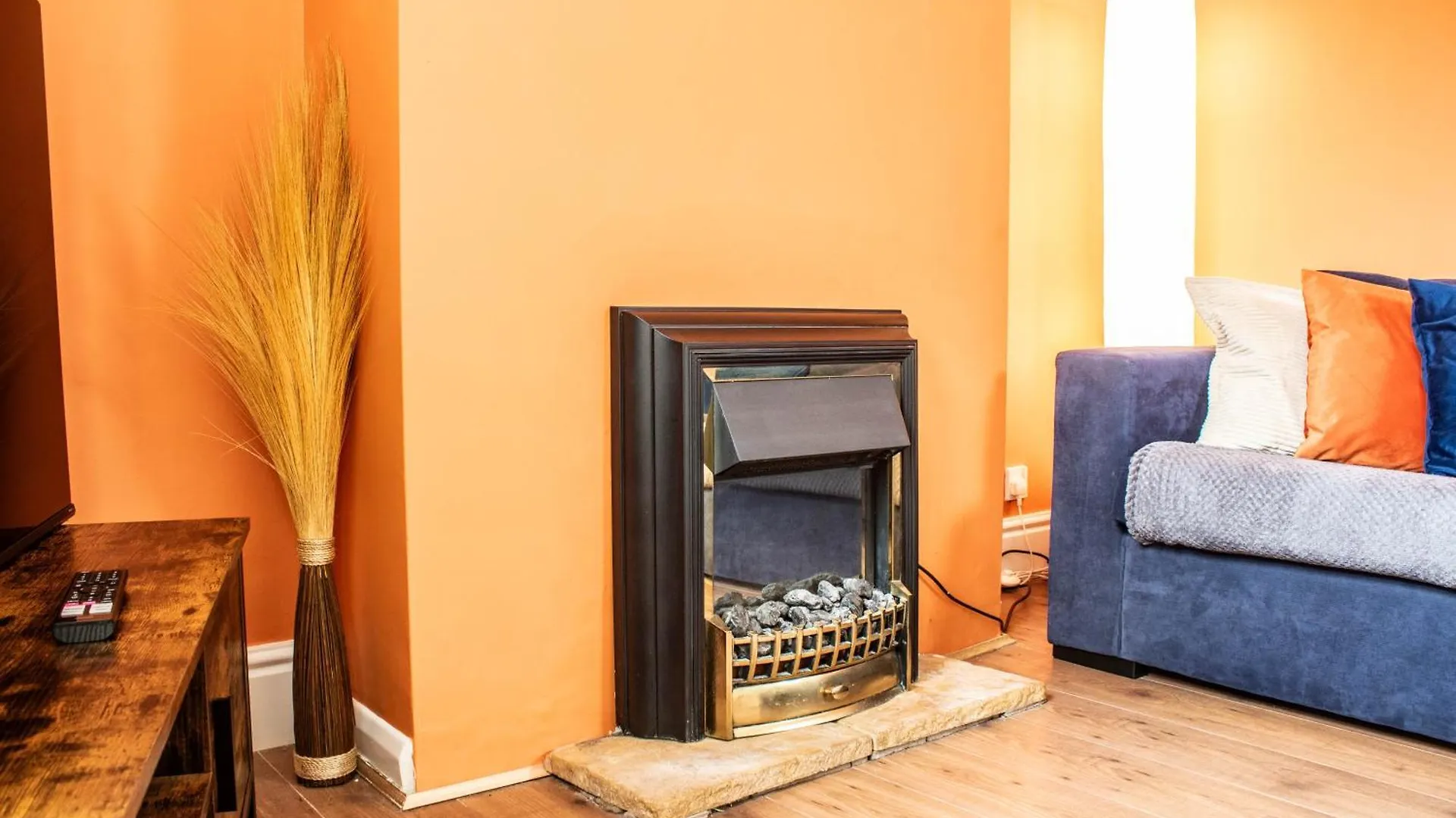 Apartment 3 Bed House - Free Parking - 10 Minutes To City Centre - Perfect For Families, Contractors And Relocators - Long Stay Rates Available York
